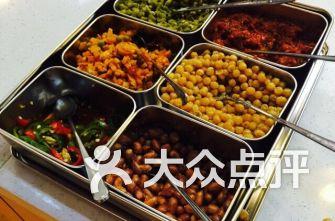 维多利吃瓜,瓜田里的历史画卷