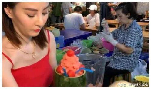 大妈吃瓜网站,揭秘娱乐圈幕后故事，带你领略明星真实生活