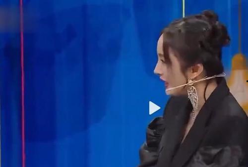 女孩吃瓜高情商回复,女孩吃瓜高情商智慧解析