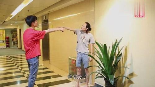 吵架吃瓜路人图片,吃瓜路人见证吵架现场